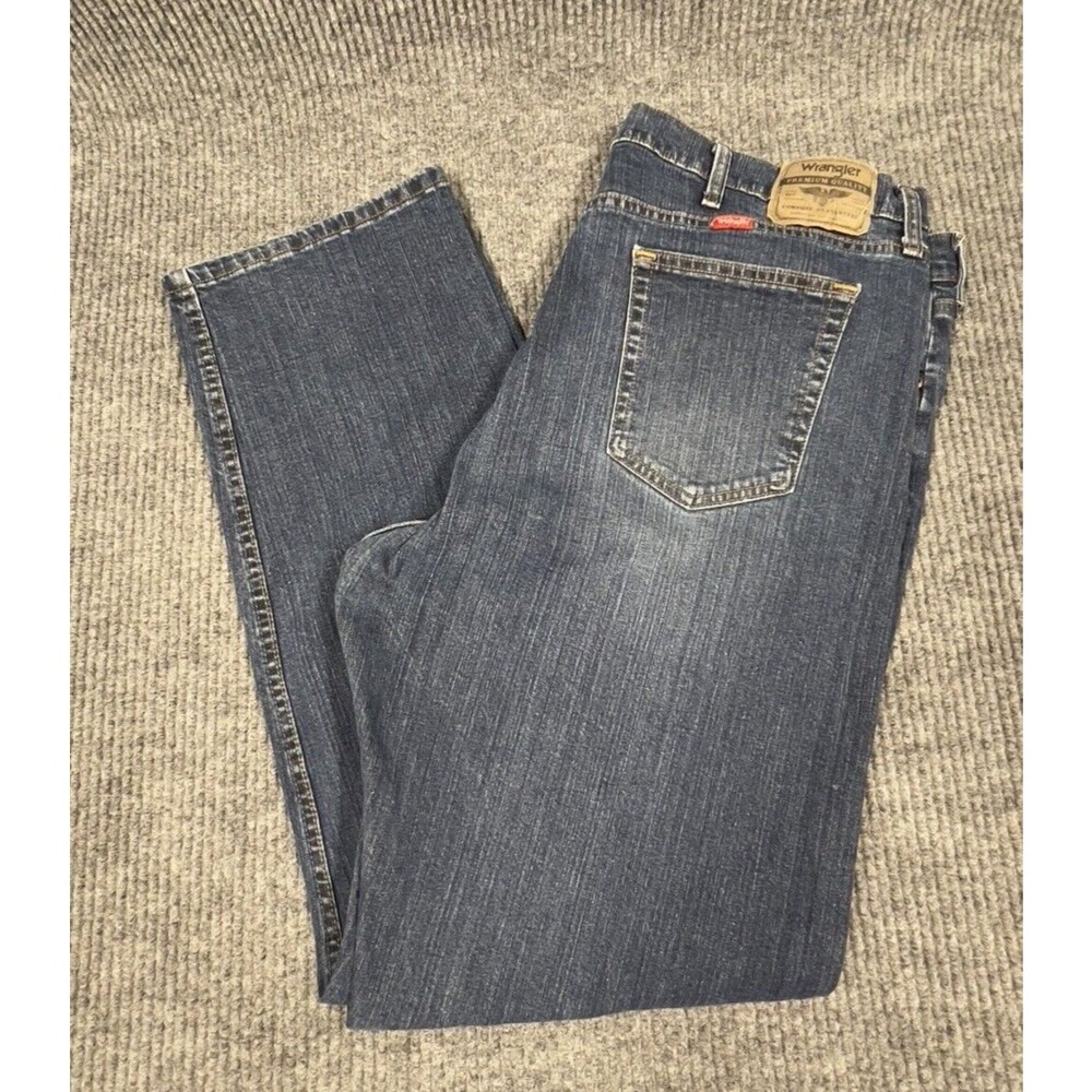 Wrangler Jeans Men 40x32 Blue Denim Pants Straight Leg Cotton Regular Fit Mexico